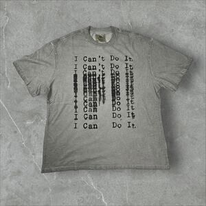 Vintage Styled Washed "I Can Do It" Flying Pig Graphic Tee - Faded Gray